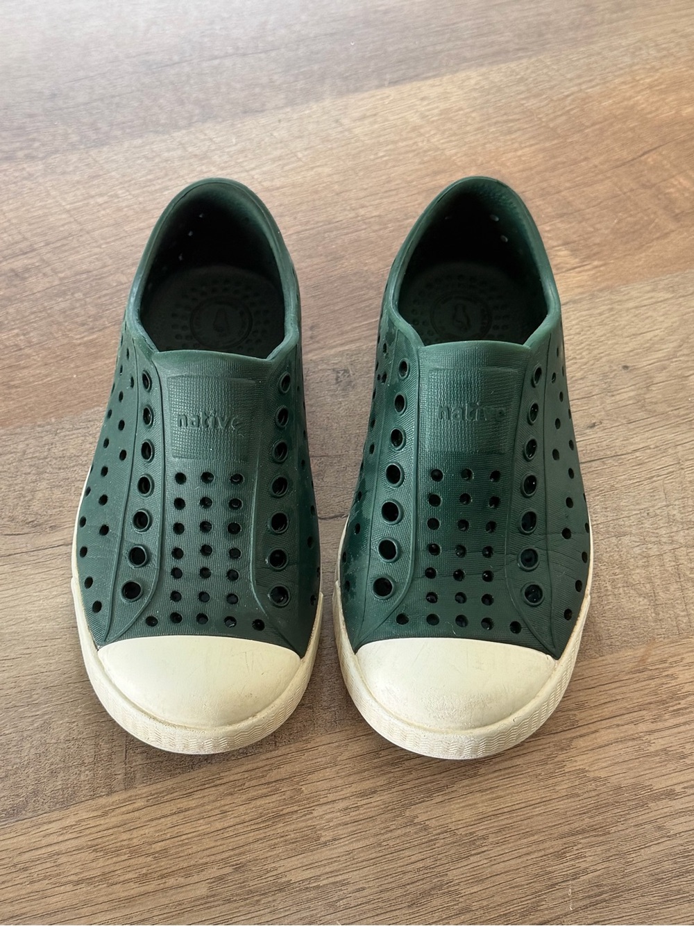 Native Jefferson Kids Green Slip-On Shoes | Childrens 10